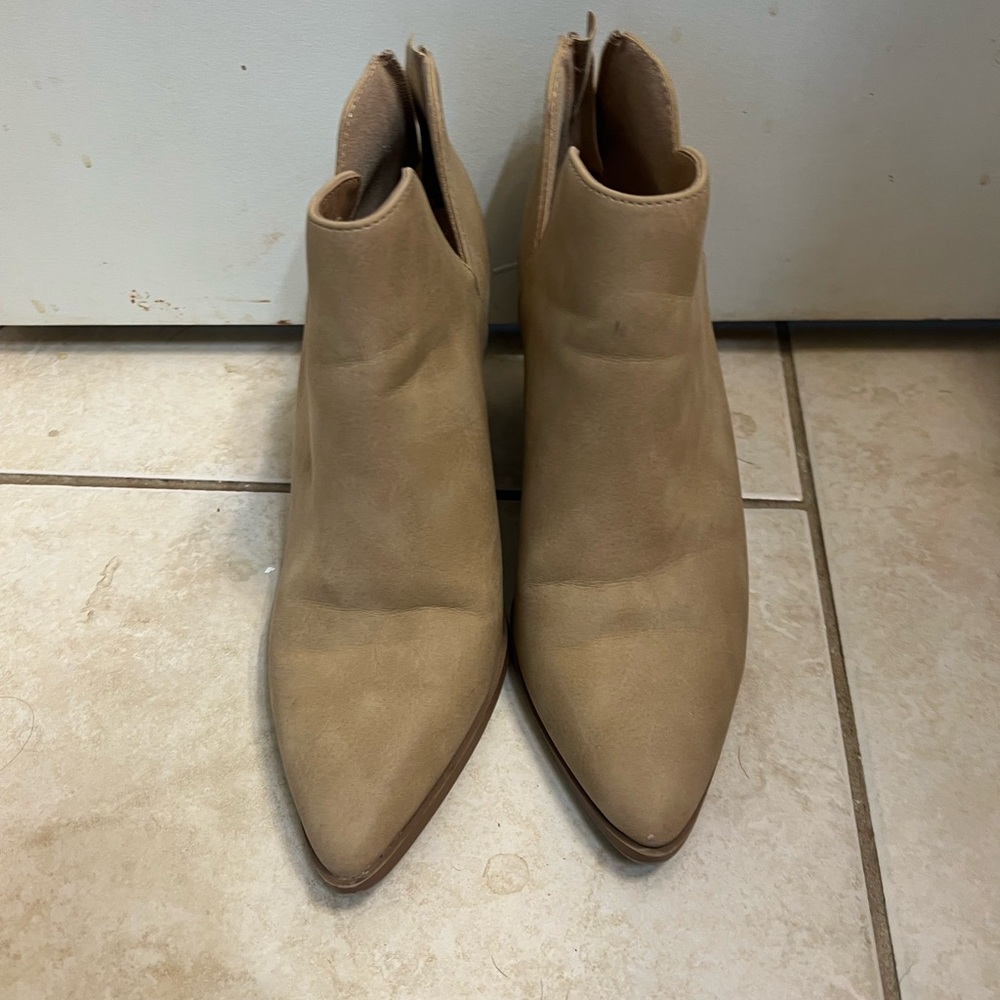 Women's Tan Ankle Boots